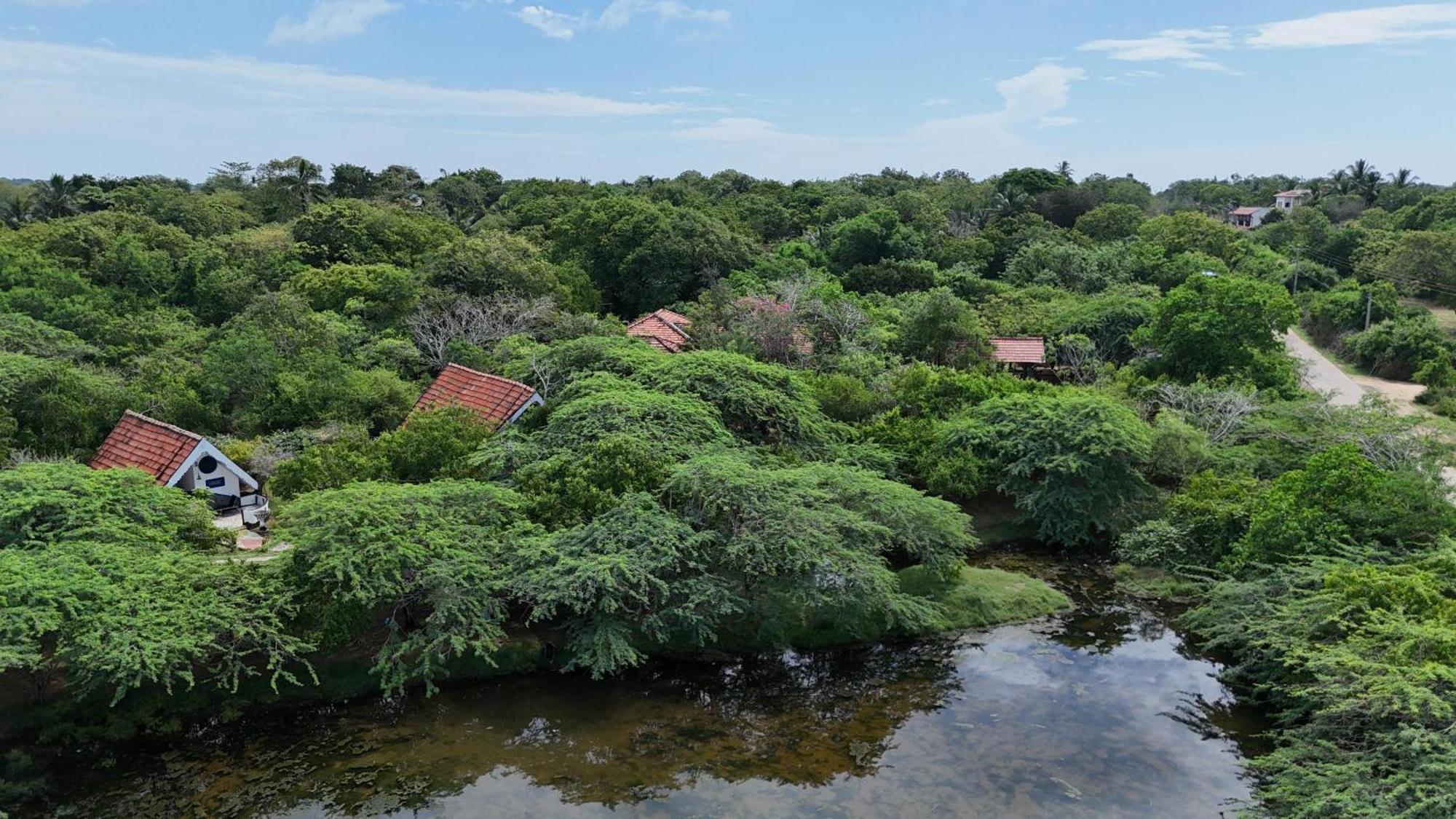 Suduweli Beauties Of Nature - Yala Kirinda  Exteriör bild